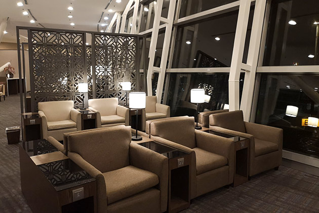 Golden Lounge Regionalの内部