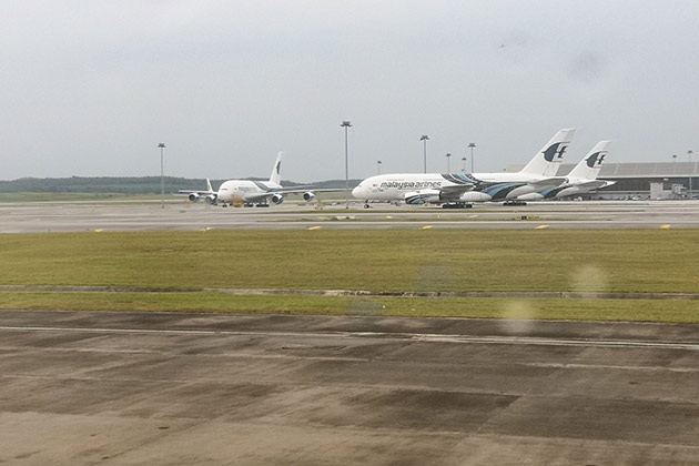 KLIAに駐機されているA380