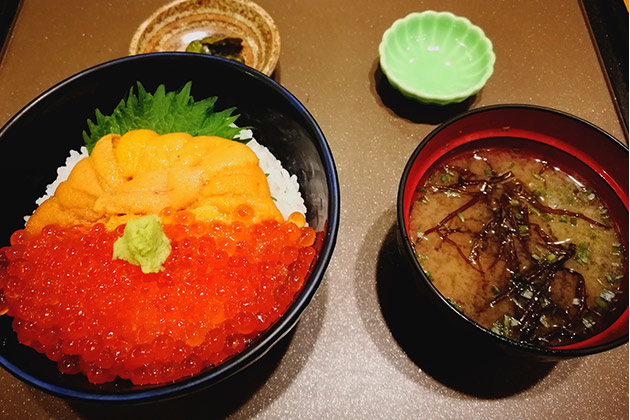 ウニ・いくら丼