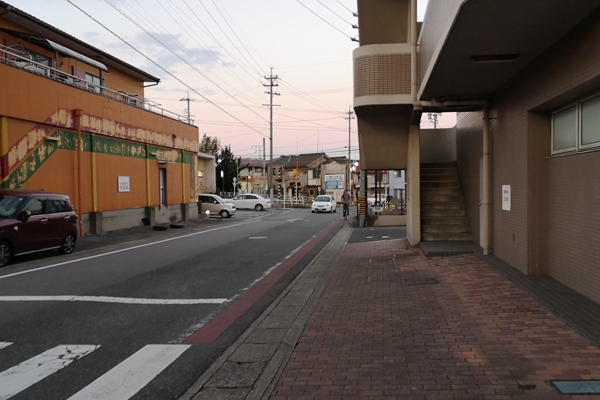知多武豊駅から武豊駅へ