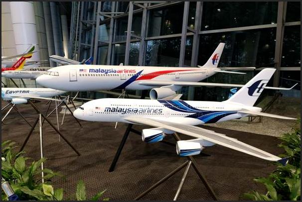 クアラルンプール空港の飛行機模型